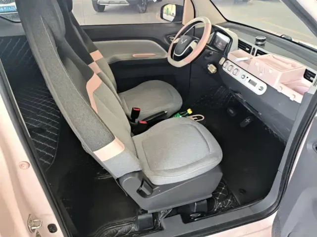 Wuling Hongguang Mini EV — Фото автомобиля 24