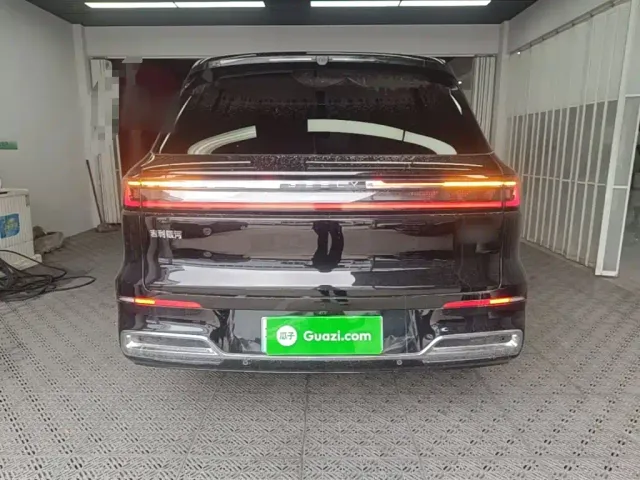 Geely Galaxy M9 — Фото автомобиля 5