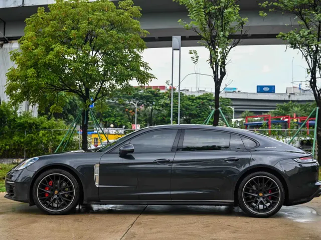 Porsche Panamera — Фото автомобиля 3