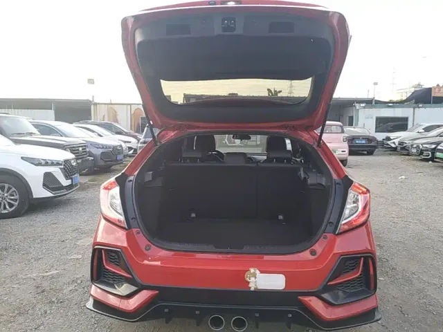 Honda Civic — Фото автомобиля 18