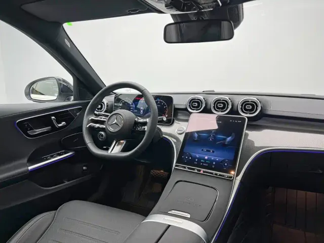 Mercedes-Benz C-Class — Фото автомобиля 22