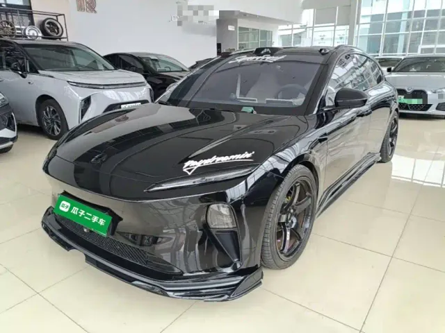 Фотография автомобиля — Nio ET5 Touring