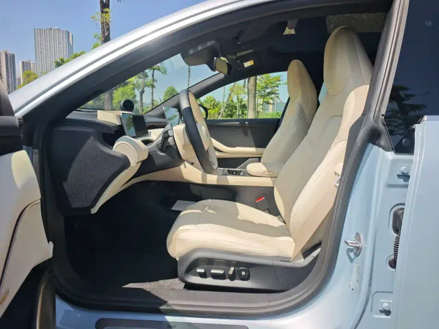 Nio ET5 Touring — Фото автомобиля 12