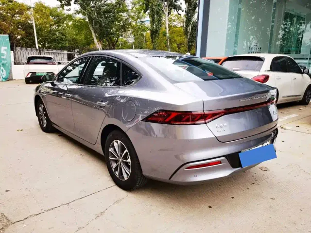 BYD Qin PLUS — Фото автомобиля 5