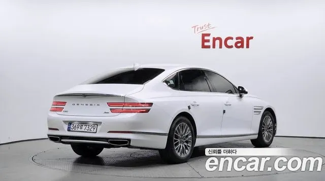 Genesis G80 RG3 — Фото автомобиля 2