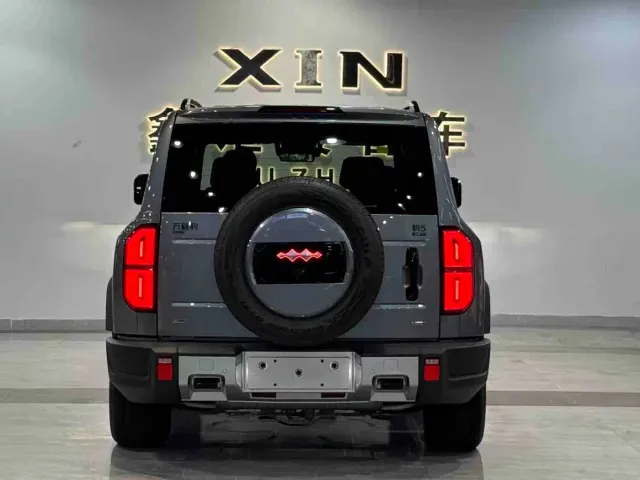 BYD FangChengBao Leopard 5 — Фото автомобиля 5