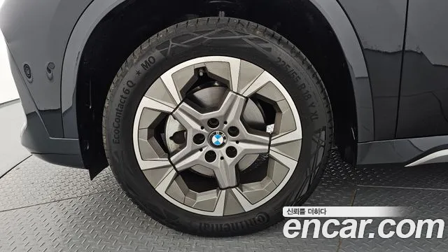 BMW X1 — Фото автомобиля 4