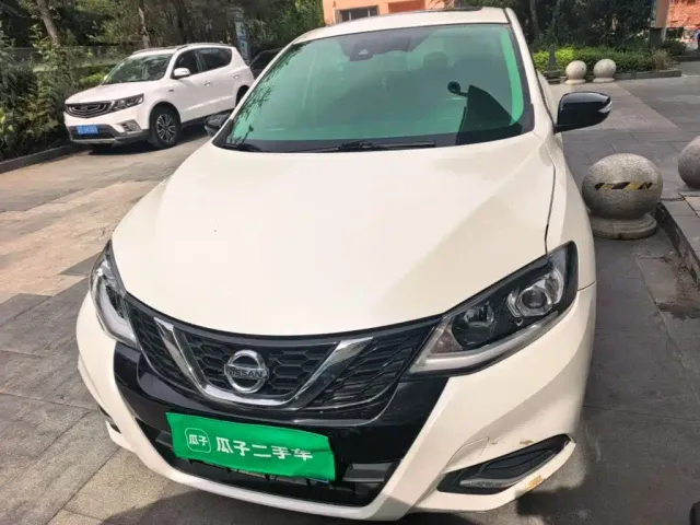 Nissan Tiida 2021 1.6L CVT Cool Edition — Фото автомобиля 2