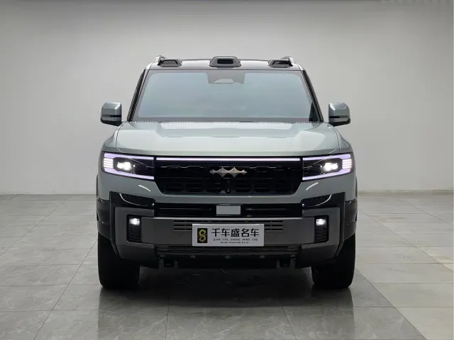 BYD FangChengBao Leopard 8 — Фото автомобиля 2