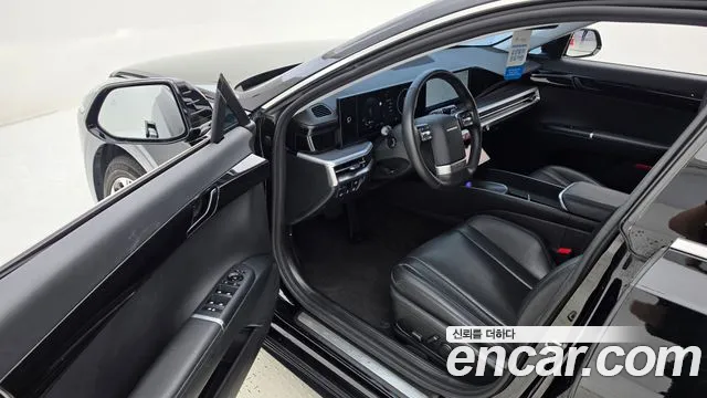 Hyundai Grandeur GN7 — Фото автомобиля 10