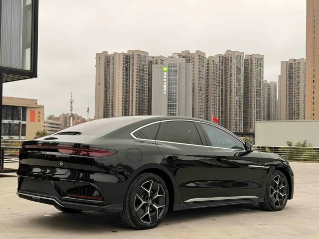 BYD Han — Фото автомобиля 4