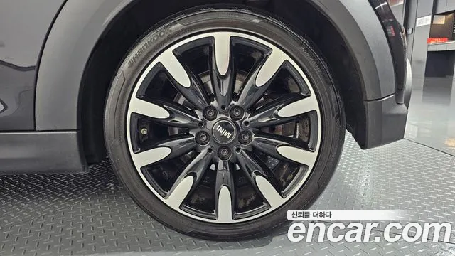 Mini Cooper — Фото автомобиля 19