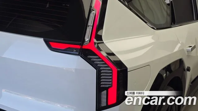 Kia EV9 — Фото автомобиля 8