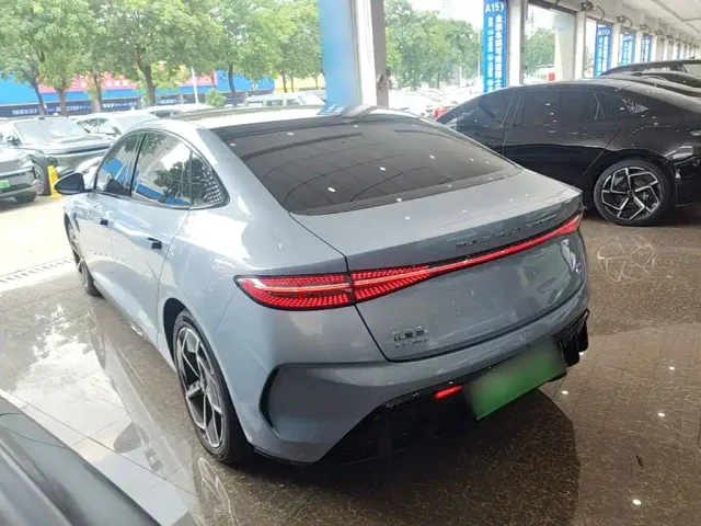 BYD Seal — Фото автомобиля 4