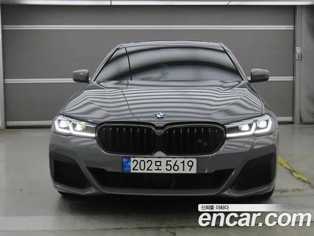 BMW 5 Series G30 — Фото автомобиля 2