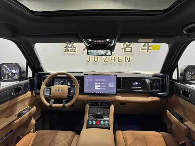 BYD FangChengBao Leopard 5 — Фото автомобиля 14