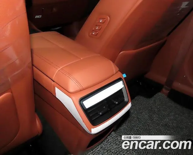 Kia K8 The New K8 2.5 Бензин 2WD — Фото автомобиля 18