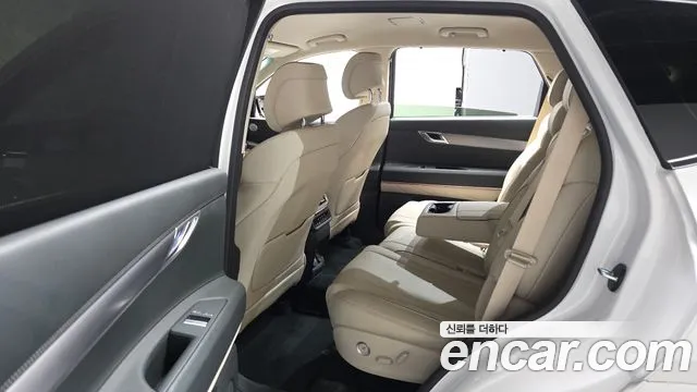 Genesis GV80 2.5T Бензин AWD — Фото автомобиля 12