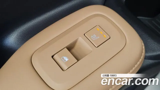 Hyundai Santa Fe — Фото автомобиля 25