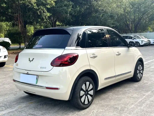 Wuling Bingo — Фото автомобиля 7