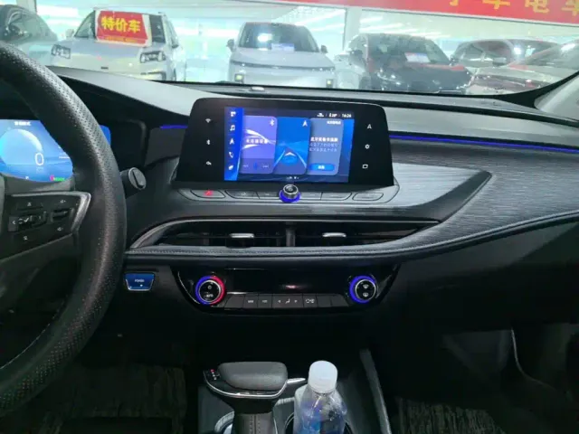 Buick Velite 6 — Фото автомобиля 12