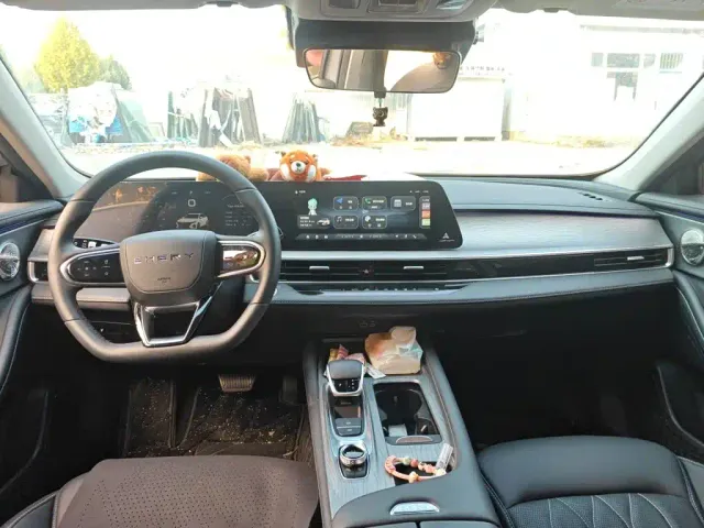 Chery Arrizo 8 — Фото автомобиля 10
