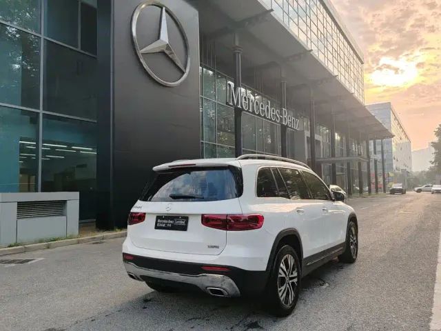 Mercedes-Benz GLB-Class — Фото автомобиля 4