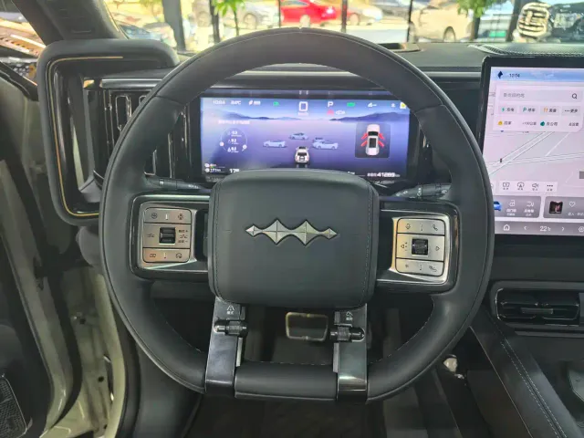 BYD FangChengBao Leopard 5 — Фото автомобиля 9