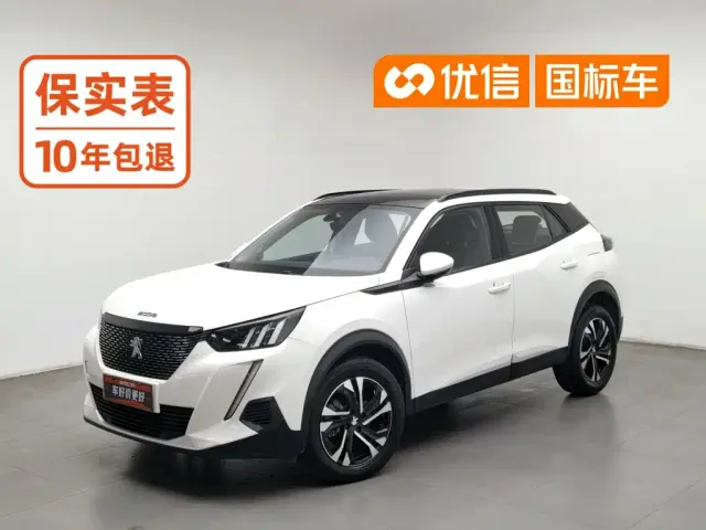Фотография автомобиля — Peugeot 2008