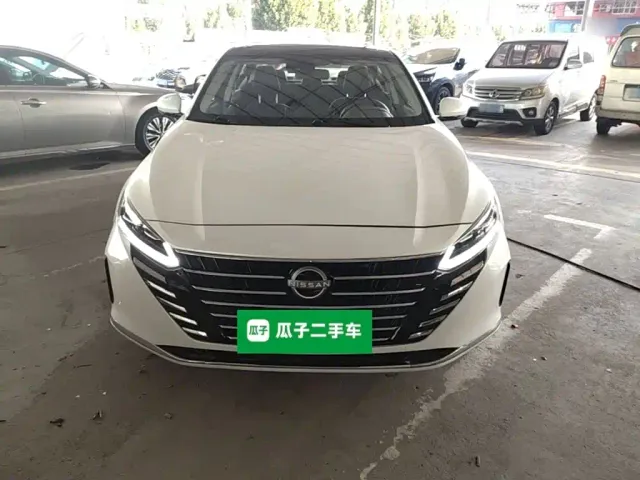 Nissan Teana — Фото автомобиля 2