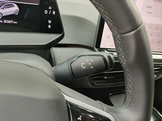 Volkswagen ID.3 — Фото автомобиля 13