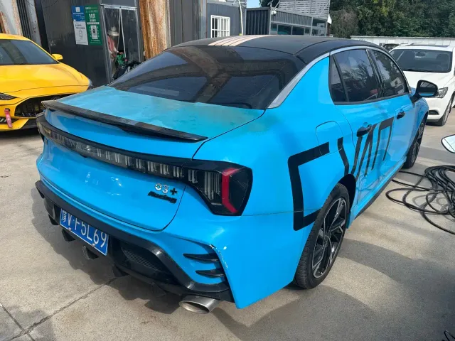 Lynk & Co 03 — Фото автомобиля 9