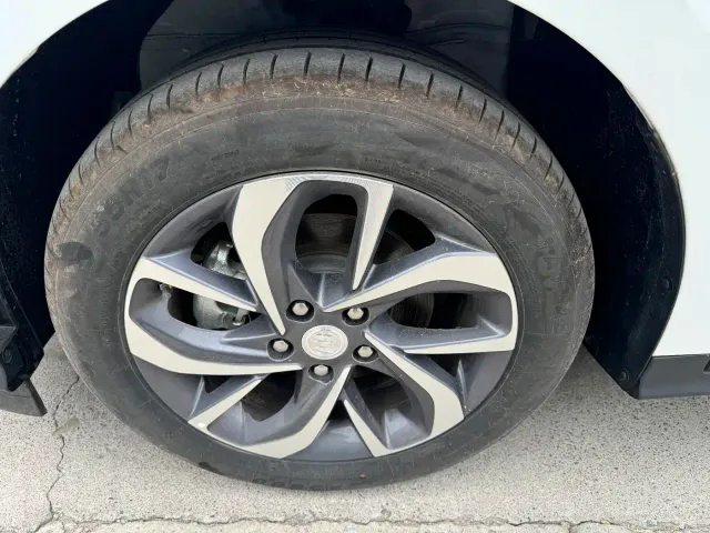 Buick Velite 6 — Фото автомобиля 4