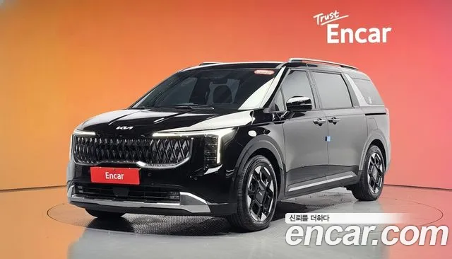 Фотография автомобиля — Kia Carnival 4th Gen