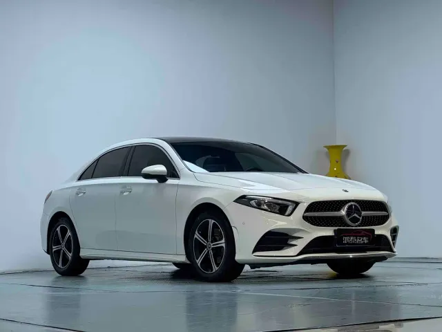Mercedes-Benz A-Class — Фото автомобиля 4