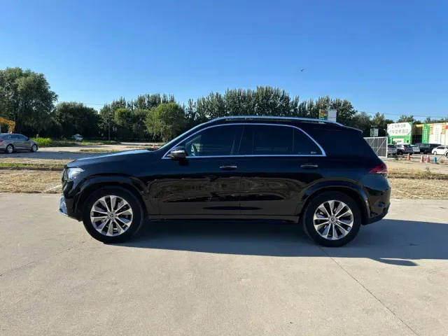 Mercedes-Benz GLE-Class — Фото автомобиля 7