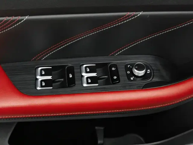 Geely Emgrand S — Фото автомобиля 9