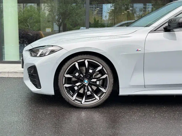 BMW 4 Series — Фото автомобиля 5