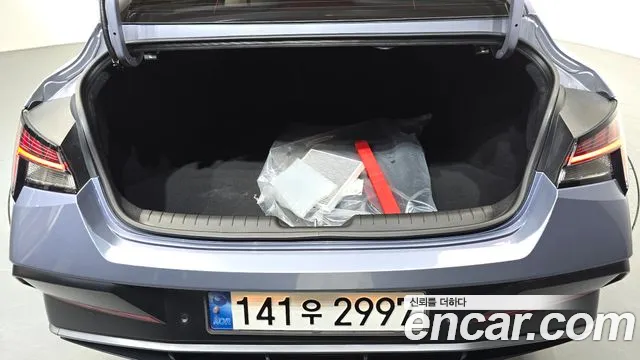 Hyundai AVANTE Новый Avante (CN7) — Фото автомобиля 17