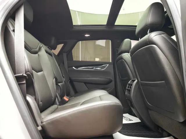 Cadillac XT5 — Фото автомобиля 17