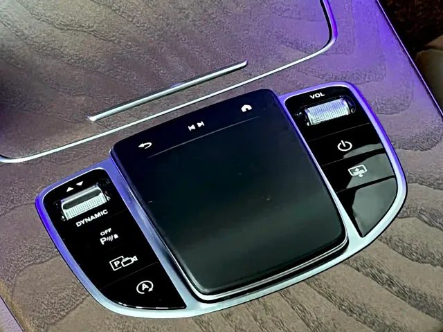 Mercedes-Benz E-Class — Фото автомобиля 8