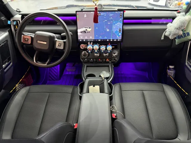 iCAR V23 — Фото автомобиля 9