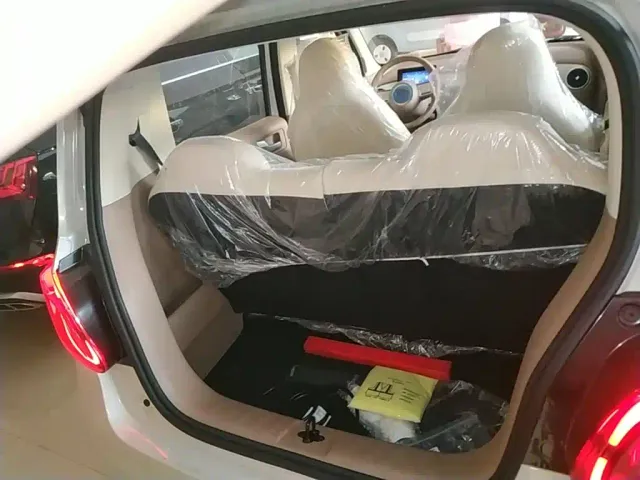 Wuling Hongguang Mini EV — Фото автомобиля 18