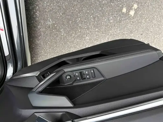 Audi Audi A3 2025 A3L Limousine 35TFSI Flying Premium — Фото автомобиля 7