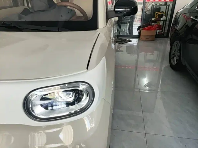 Wuling Hongguang Mini EV — Фото автомобиля 23