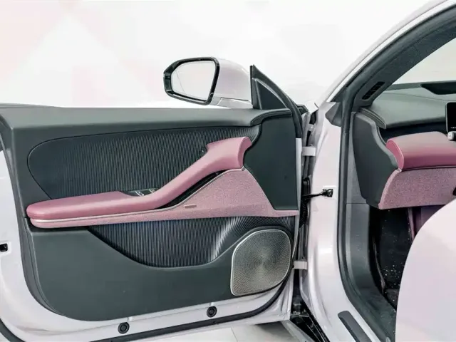Nio ET5 Touring — Фото автомобиля 16