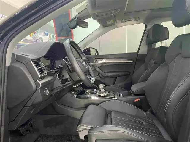 Audi Audi Q5L 2022 Facelift 40T Luxury Dynamic — Фото автомобиля 7