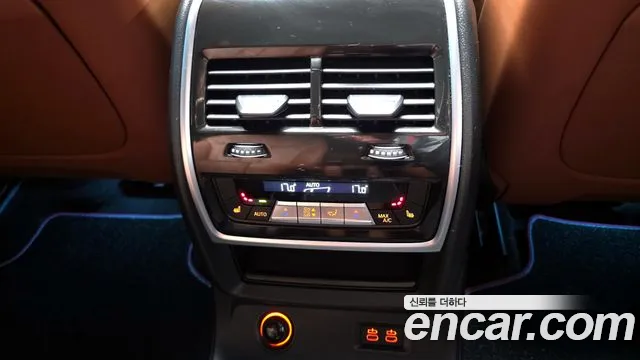 BMW X7 — Фото автомобиля 27