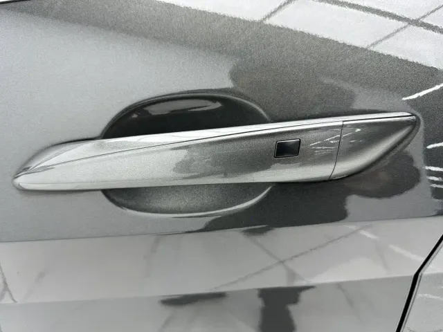 Hyundai Elantra — Фото автомобиля 14