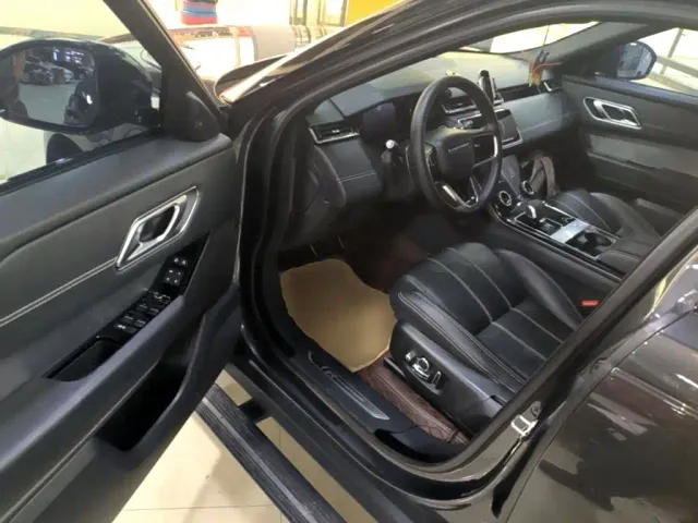 Land Rover Range Rover Velar — Фото автомобиля 12